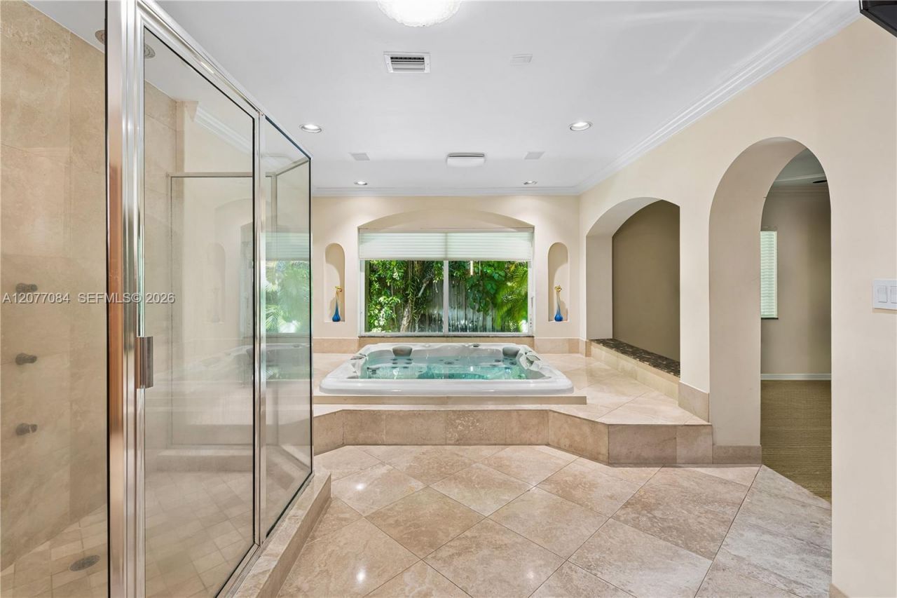 6600 SW 111th St, Pinecrest, FL 33156 Photo