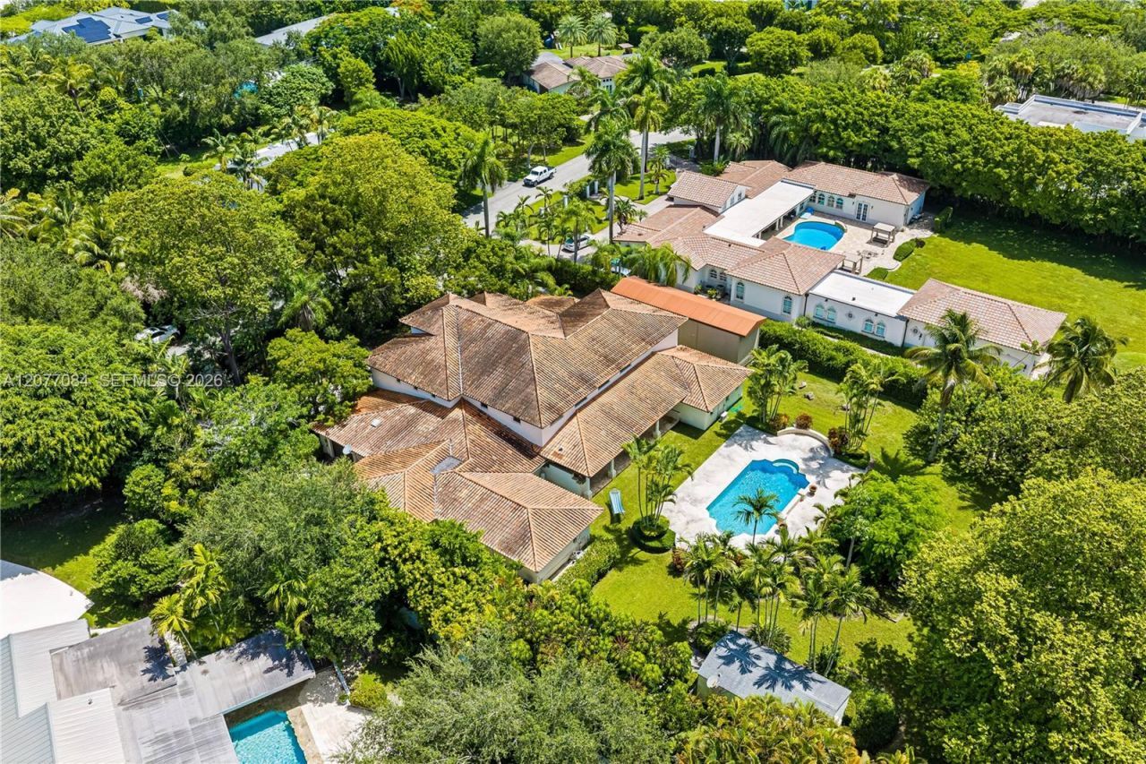 6600 SW 111th St, Pinecrest, FL 33156 Photo