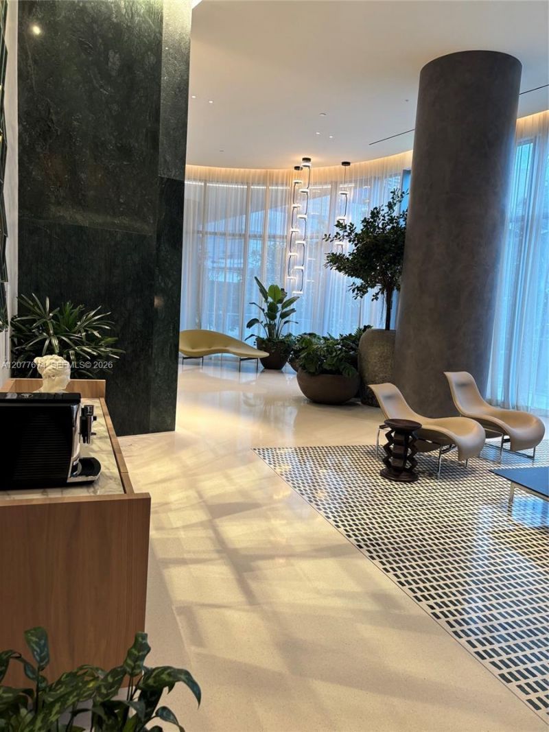 1400 Biscayne Blvd, Unit 2106, Miami, FL 33132 Photo