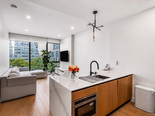 4507 Court Square , Unit 4B, Long Island City, NY 11101