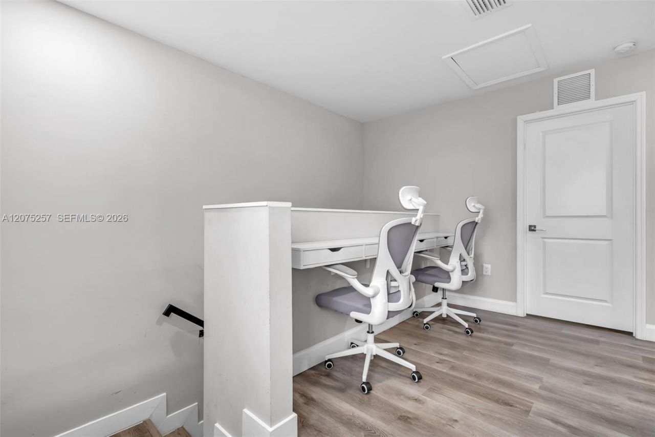 507 NW 8th Ave , Unit 2, Fort Lauderdale, FL 33311 Photo