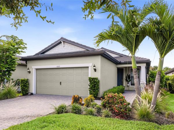 6323 CRESTED EAGLE LANE, NOKOMIS, FL 34275