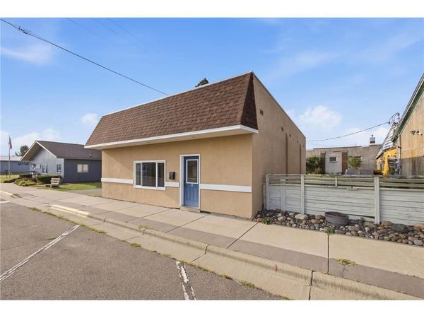 22 W 2nd Avenue, Luck, WI 54853