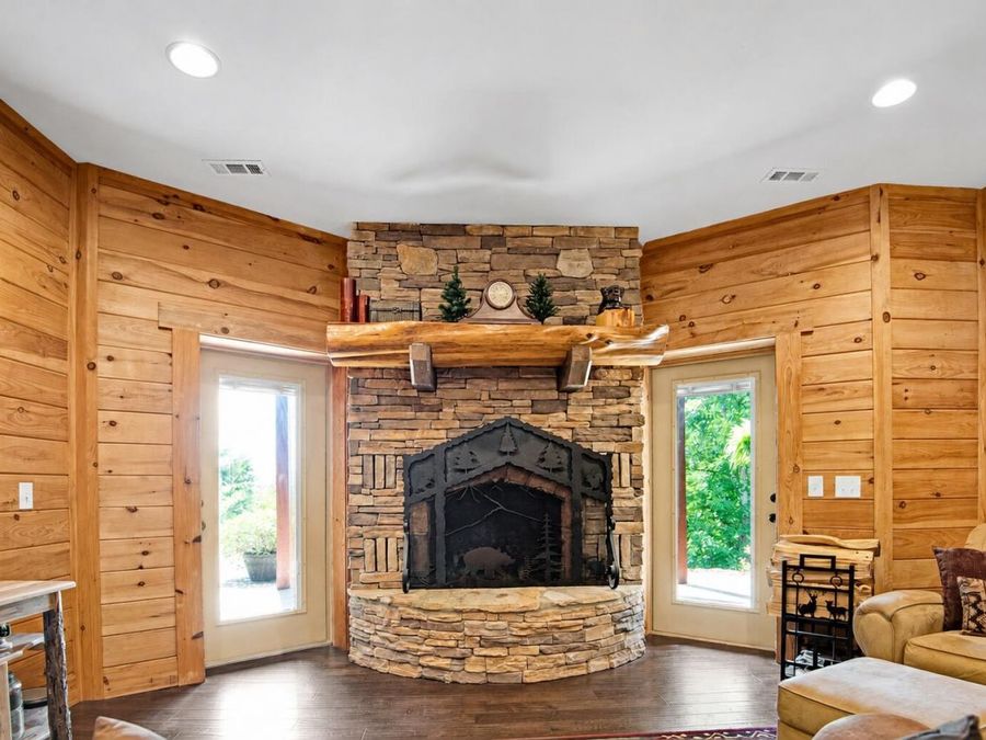 Property Image 29