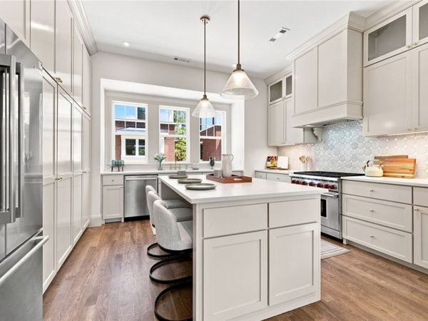 451 NW Loblolly Lane , Bentonville, AR 72712