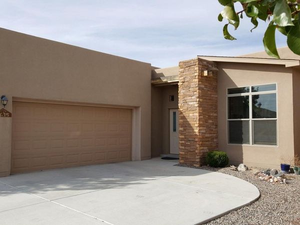 5635 Cold Creek Avenue NW, Albuquerque, NM 87114