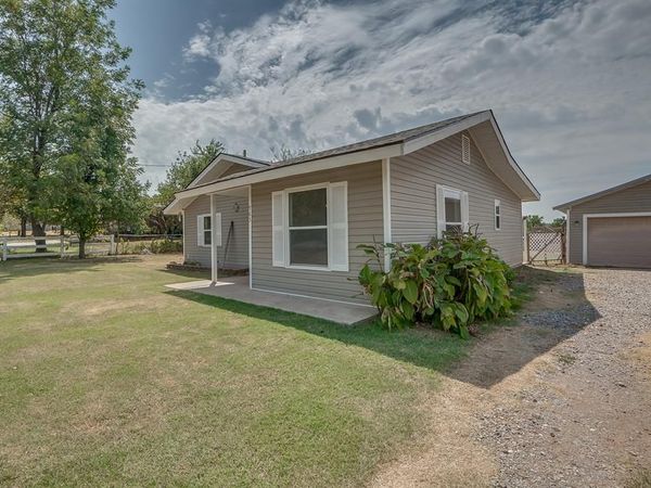 965 Cabin Road, Harrah, OK 73045
