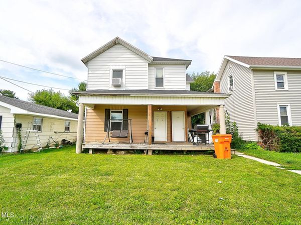 130 Monroe Avenue, Findlay, OH 45840