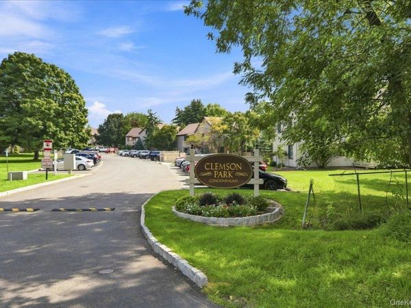 50 Sycamore Drive, Unit 50, Middletown, NY 10940