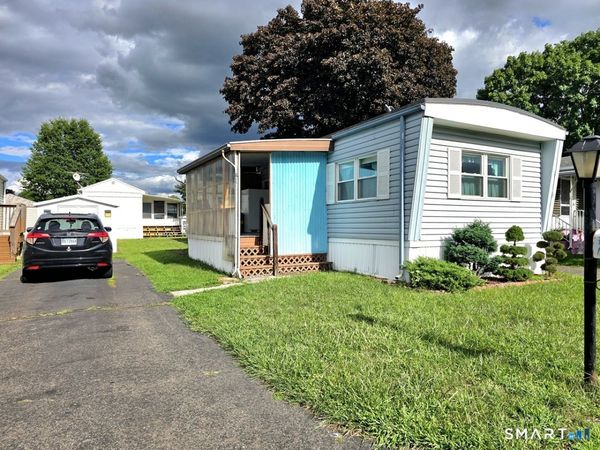 30 Arawak , East Hartford, CT 06118
