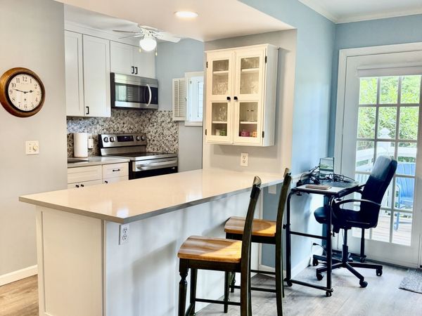 1714 Old Pond, Norwich, CT 06360