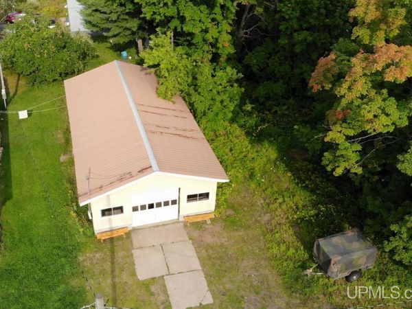 41941 Wilson Memorial Drive, Chassell Twp, MI 49916