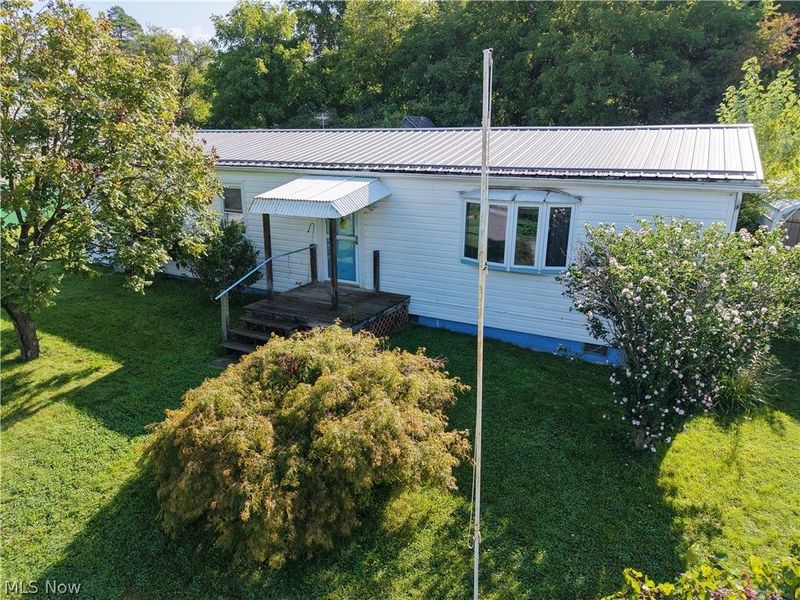 67279 Pineview Drive, Belmont, OH 43718 Photo 4