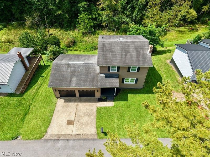142 Pine Lane, Barnesville, OH 43713 Photo 3