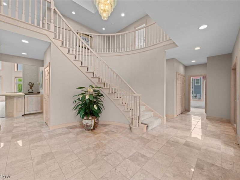 3008 Old Brainard Road, Pepper Pike, OH 44124 Photo 5