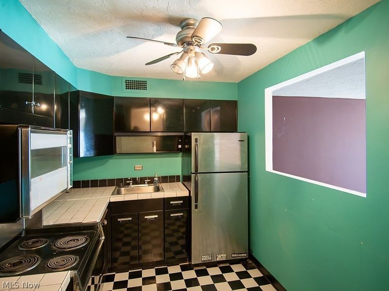 12700 Lake Avenue, Unit 808, Lakewood, OH 44107 Photo 3