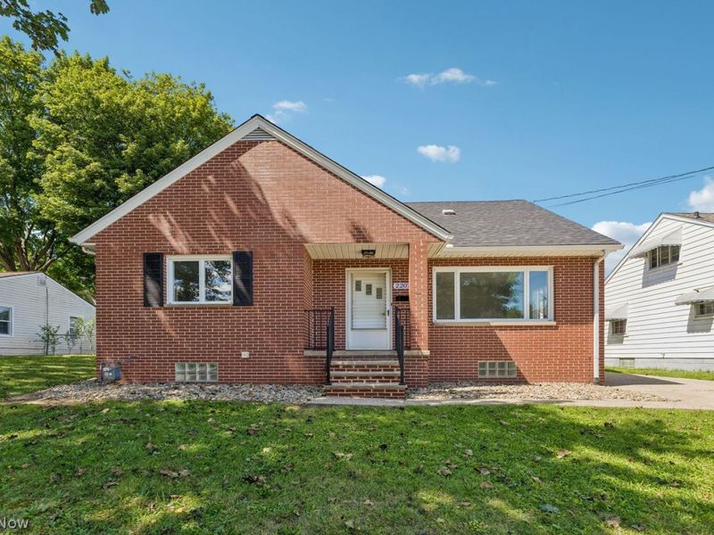 2207 Goodyear Boulevard, Akron, OH 44305 Photo 1
