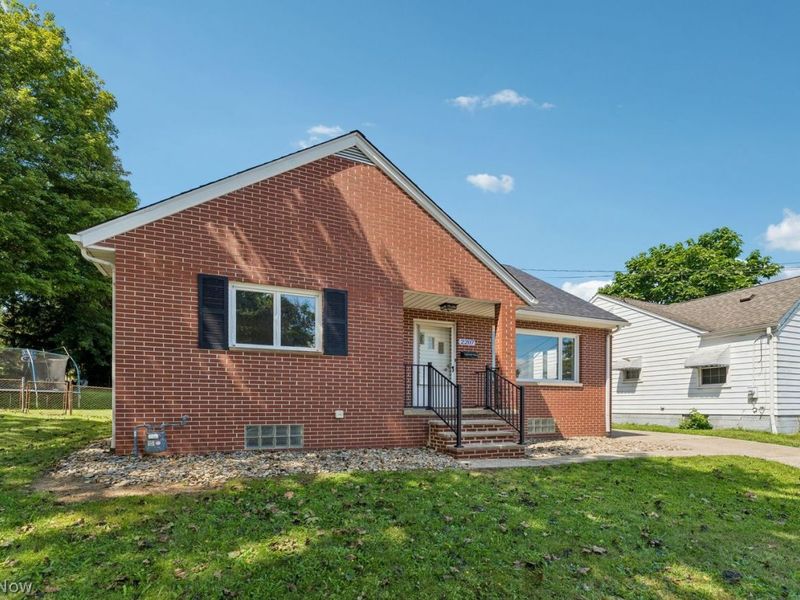 2207 Goodyear Boulevard, Akron, OH 44305 Photo 3
