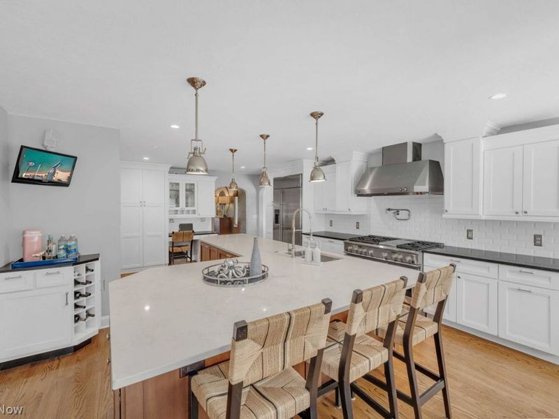 19637 Beach Cliff Boulevard, Rocky River, OH 44116 Photo 16