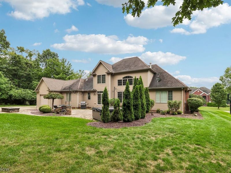 6836 Kyle Ridge Pointe, Canfield, OH 44406 Photo 2