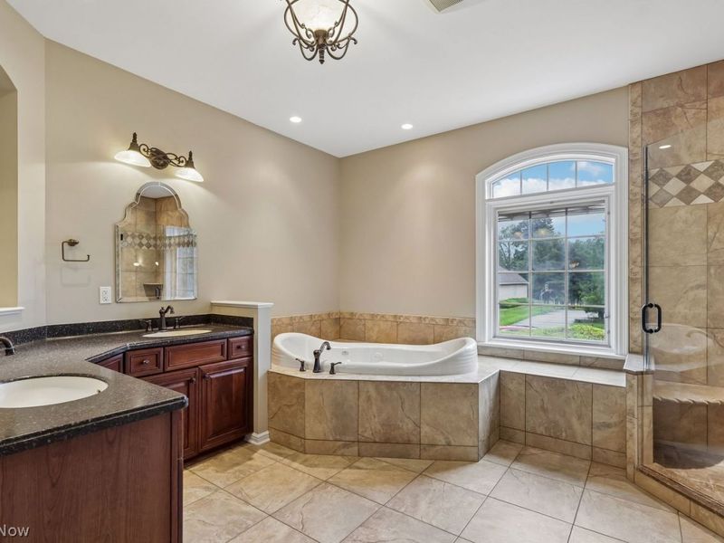 6836 Kyle Ridge Pointe, Canfield, OH 44406 Photo 24