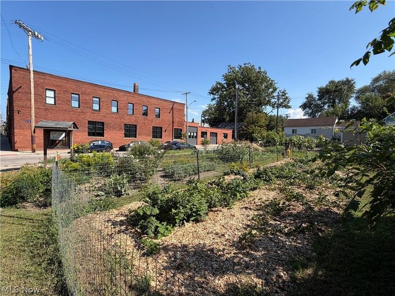 3040 Barber Avenue, Cleveland, OH 44113 Photo 28