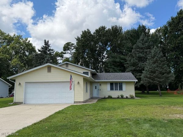 6538 Pitts Boulevard, North Ridgeville, OH 44039