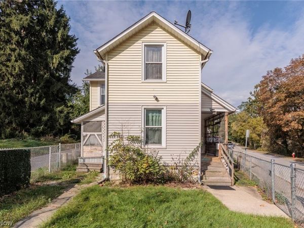 528 Turner Street, Elyria, OH 44035