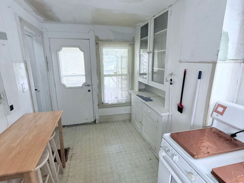 528 Turner Street, Elyria, OH 44035 Photo 7