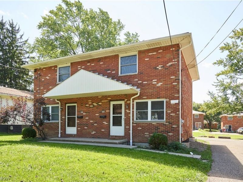 926 Russell Avenue, Akron, OH 44307 Photo 2