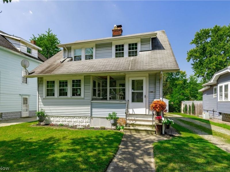 324 Montrose Avenue, Akron, OH 44310 Photo 1
