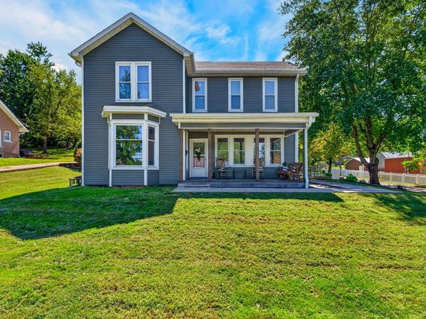 502 E Main Street, Oak Hill, OH 45656