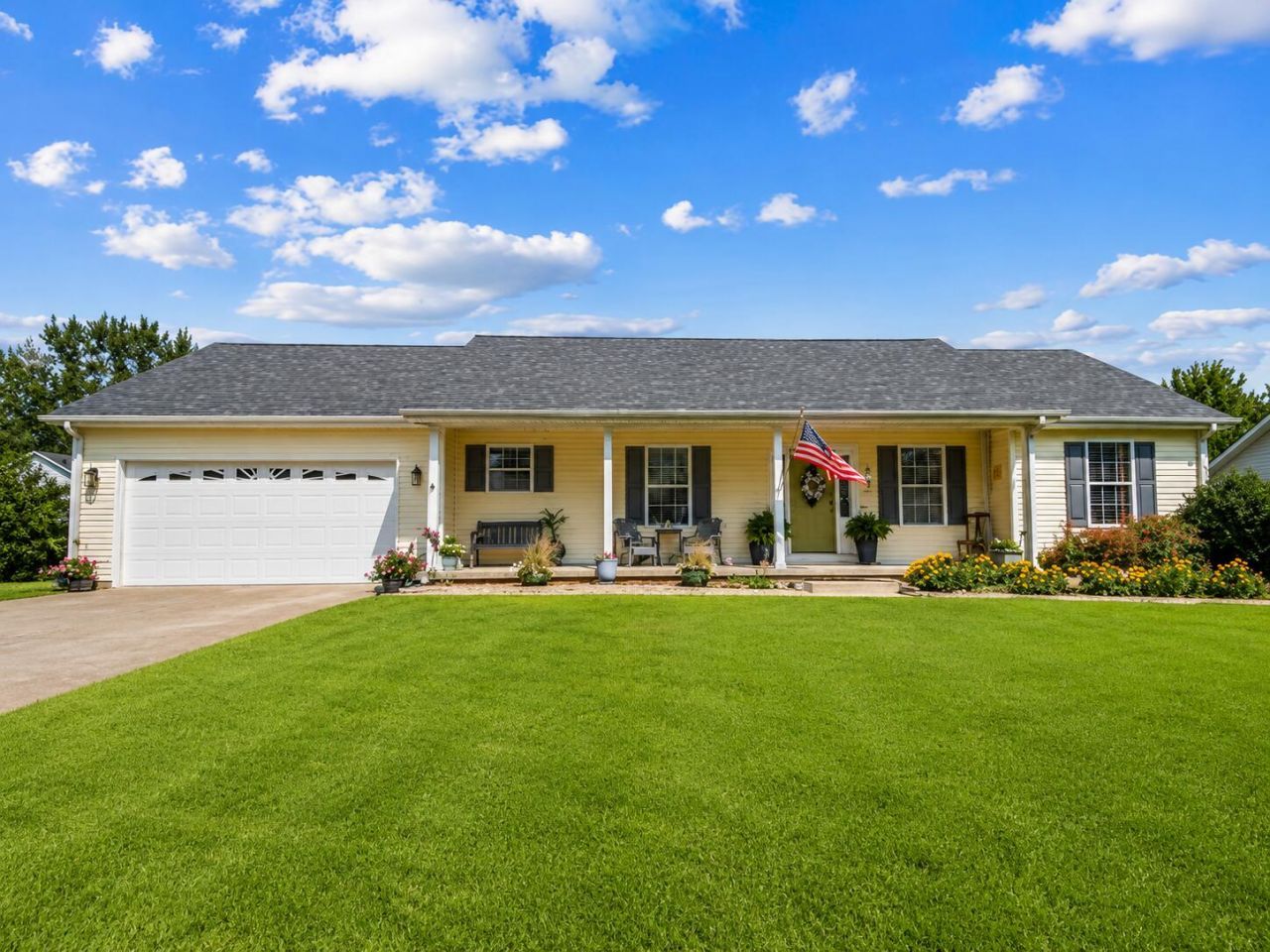 327 Turkeyfoot Lane, Stanford, KY 40484 Main Photo
