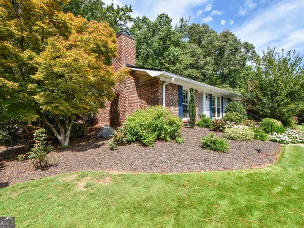 1119 Moorestown Circle, Decatur, GA 30033
