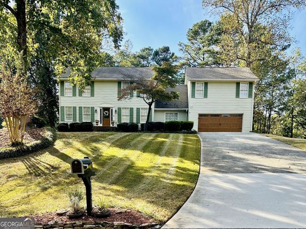 4544 Queen Anne Court SE, Mableton, GA 30126