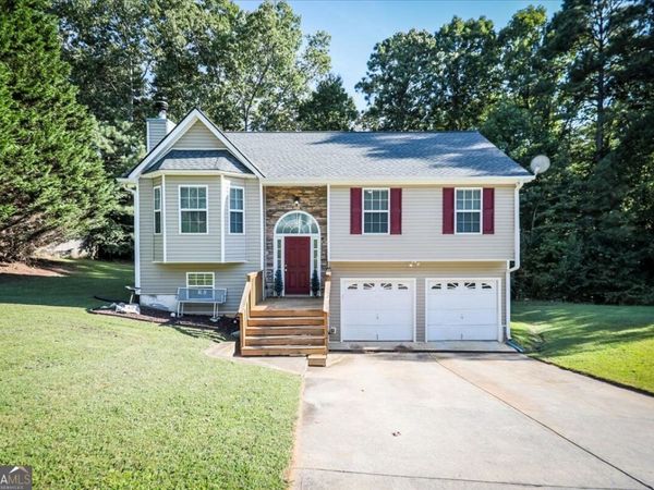 401 Winding Valley Dr., Rockmart, GA 30153