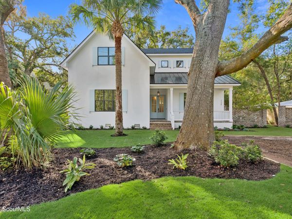 1154 Ocean Boulevard , St. Simons Island, GA 31522