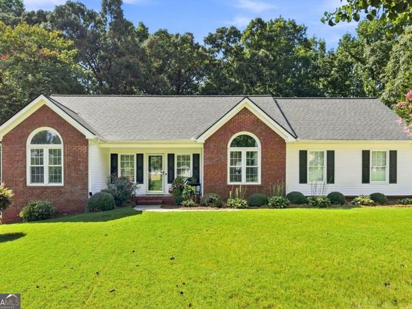 4575 Summerset Drive, Gainesville, GA 30507