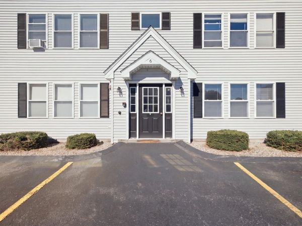 6 Warsaw Ave, Unit 2, Dudley, MA 01571