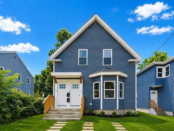 31 Saint Casimir Ave, Brockton, MA 02302