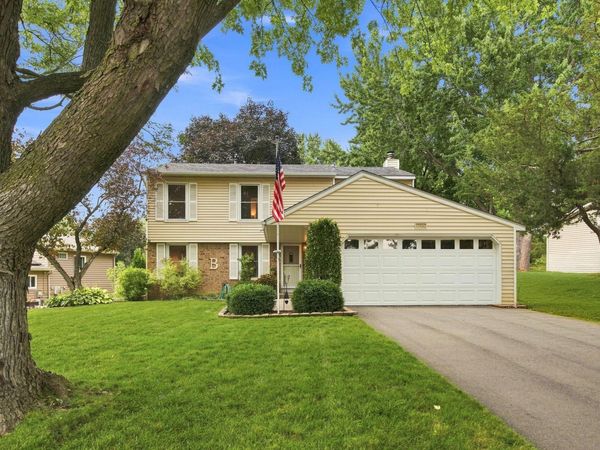 12100 50th Avenue N, Plymouth, MN 55442
