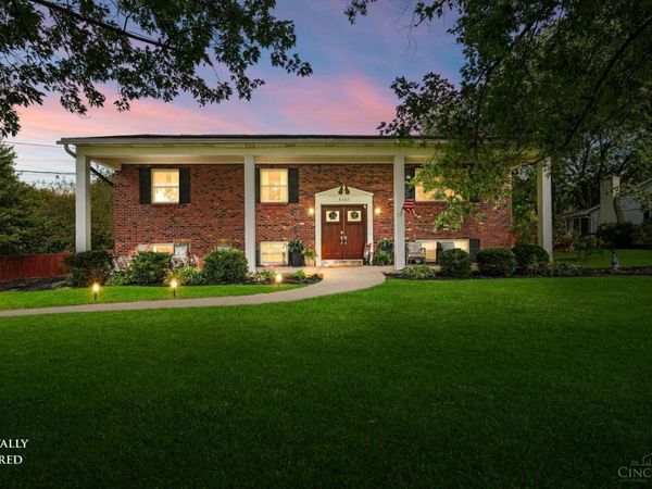 8762 Monticello Dr, West Chester, OH 45069