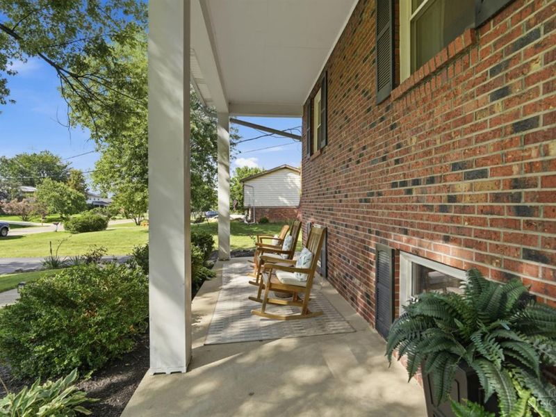 8762 Monticello Dr, West Chester, OH 45069 Photo 14