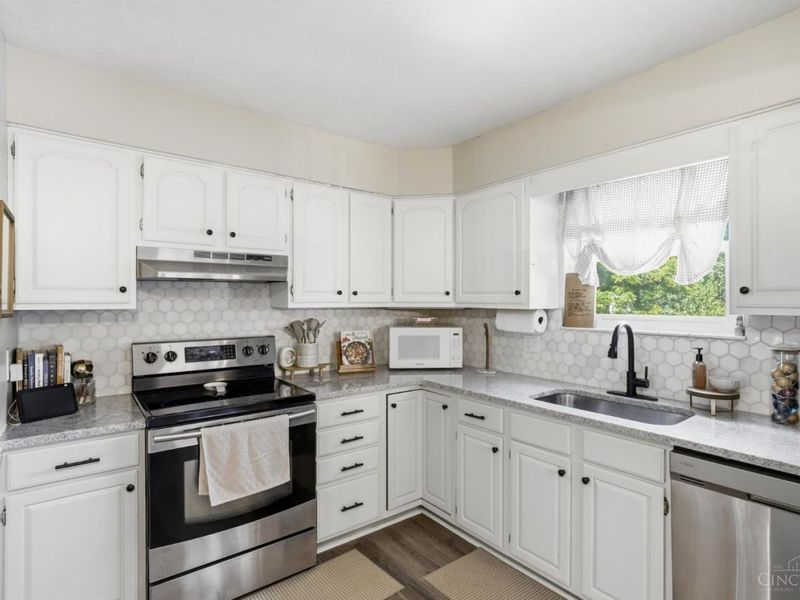 8762 Monticello Dr, West Chester, OH 45069 Photo 28