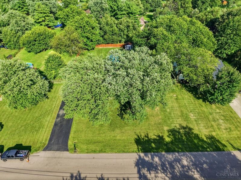 8762 Monticello Dr, West Chester, OH 45069 Photo 3