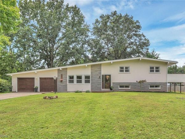 2185 Sunnyhill Drive NE, Lancaster, OH 43130