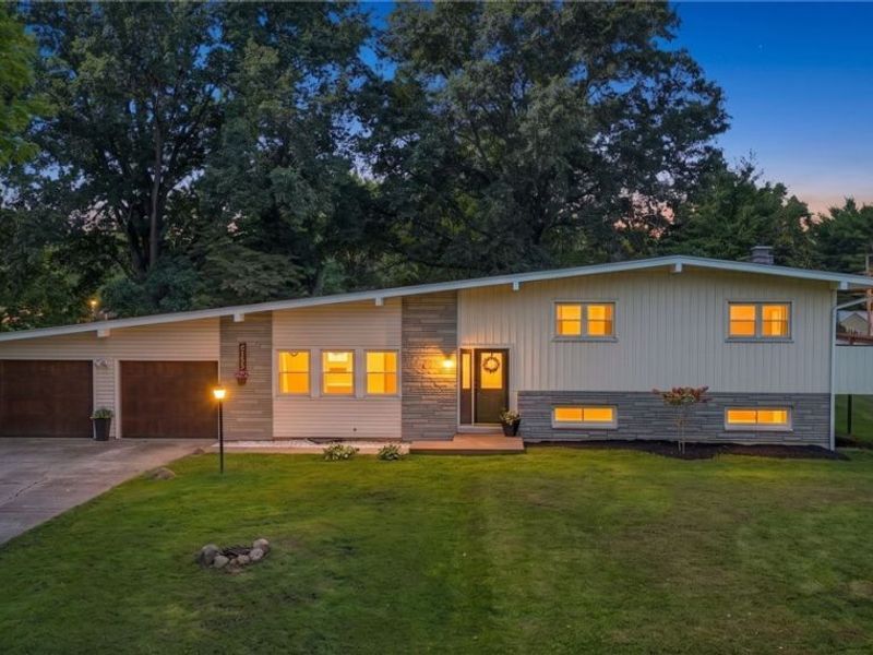 2185 Sunnyhill Drive NE, Lancaster, OH 43130 Photo 2