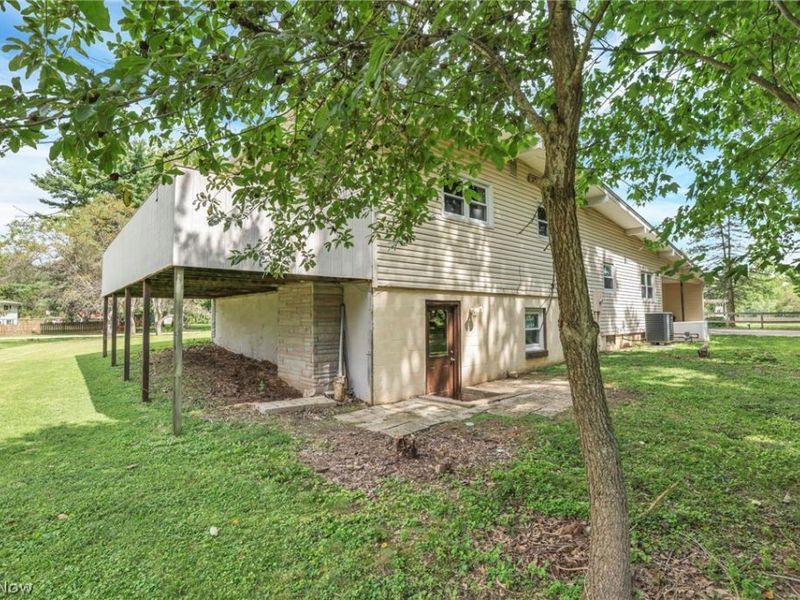 2185 Sunnyhill Drive NE, Lancaster, OH 43130 Photo 8