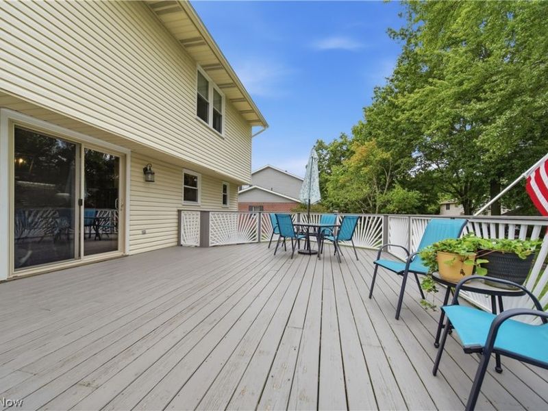 1633 Bennington Circle SW, North Canton, OH 44709 Photo 34