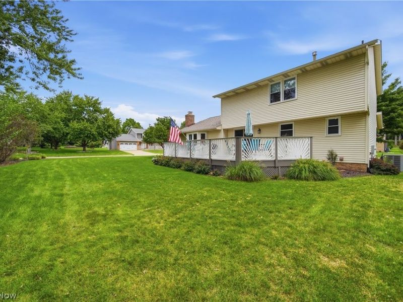 1633 Bennington Circle SW, North Canton, OH 44709 Photo 36